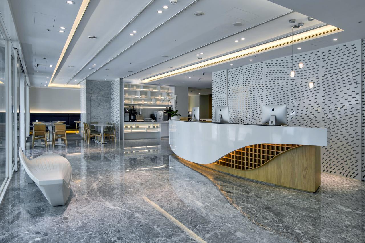 Hotel The Carlton Taichung Esterno foto