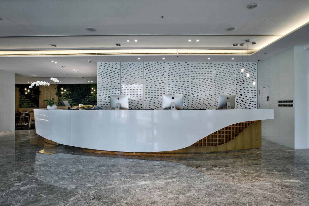 Hotel The Carlton Taichung Esterno foto