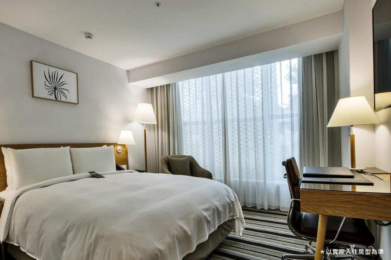 Hotel The Carlton Taichung Esterno foto