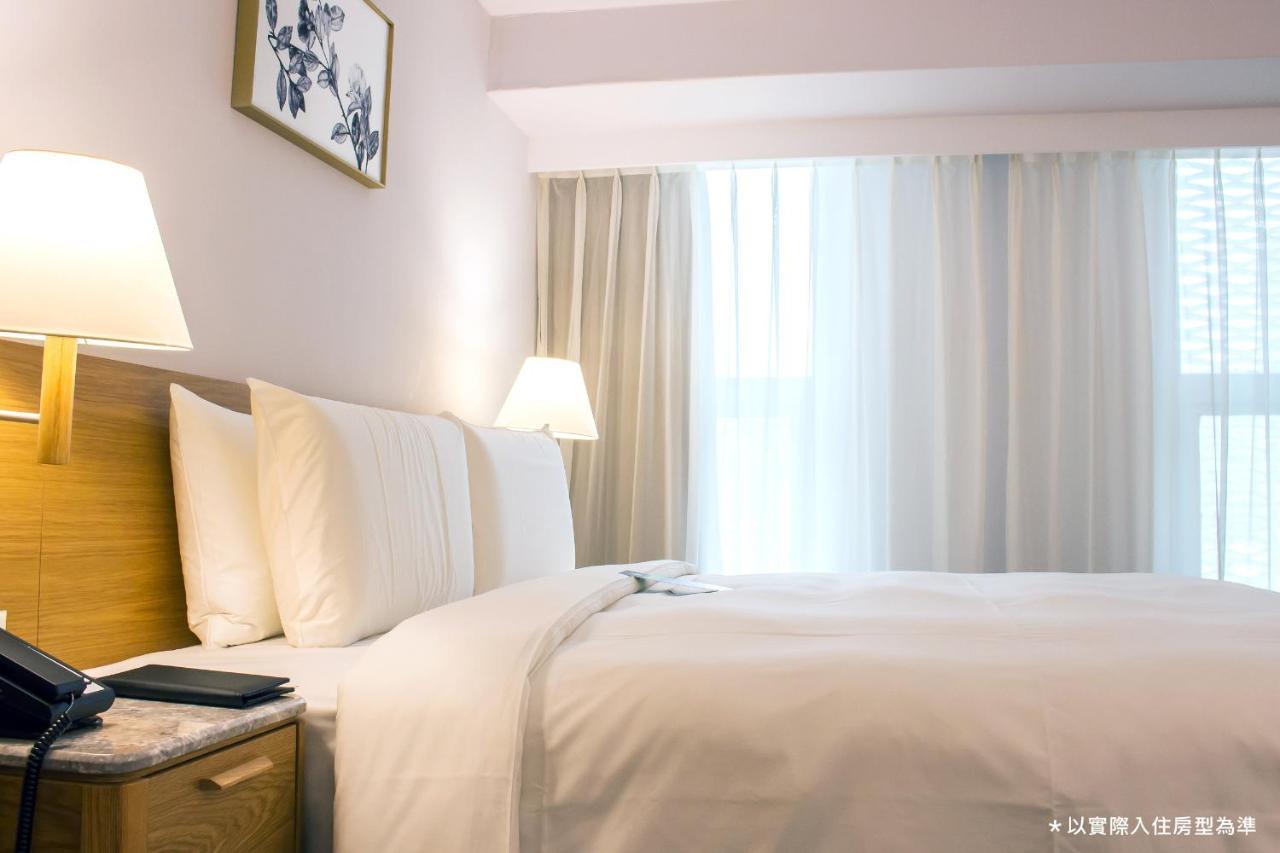 Hotel The Carlton Taichung Esterno foto
