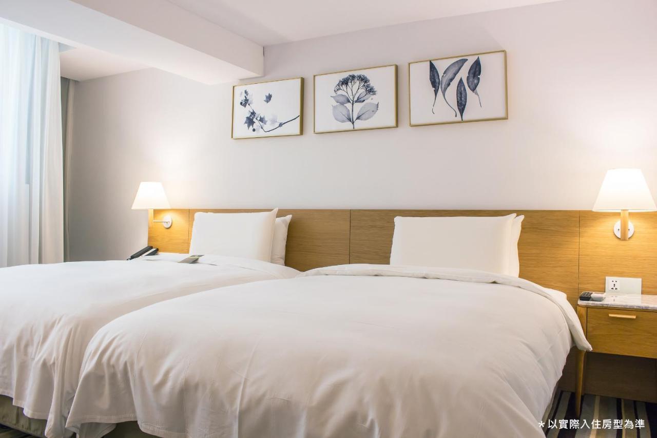 Hotel The Carlton Taichung Esterno foto